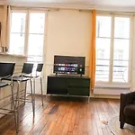 Appartement Tour Eiffel Rue Du Bac 2
