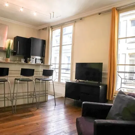 Tour Eiffel Rue Du Bac 2 * Parigi